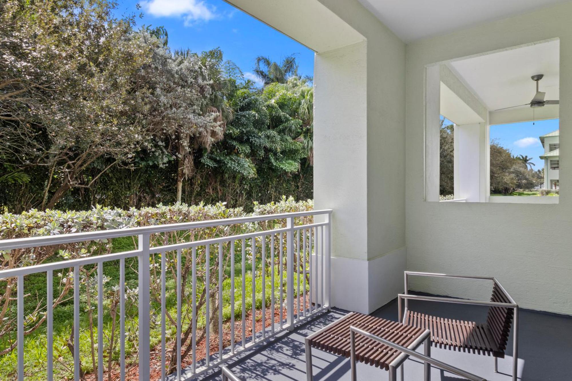 Hotel Provident Doral At The Blue Exterior foto